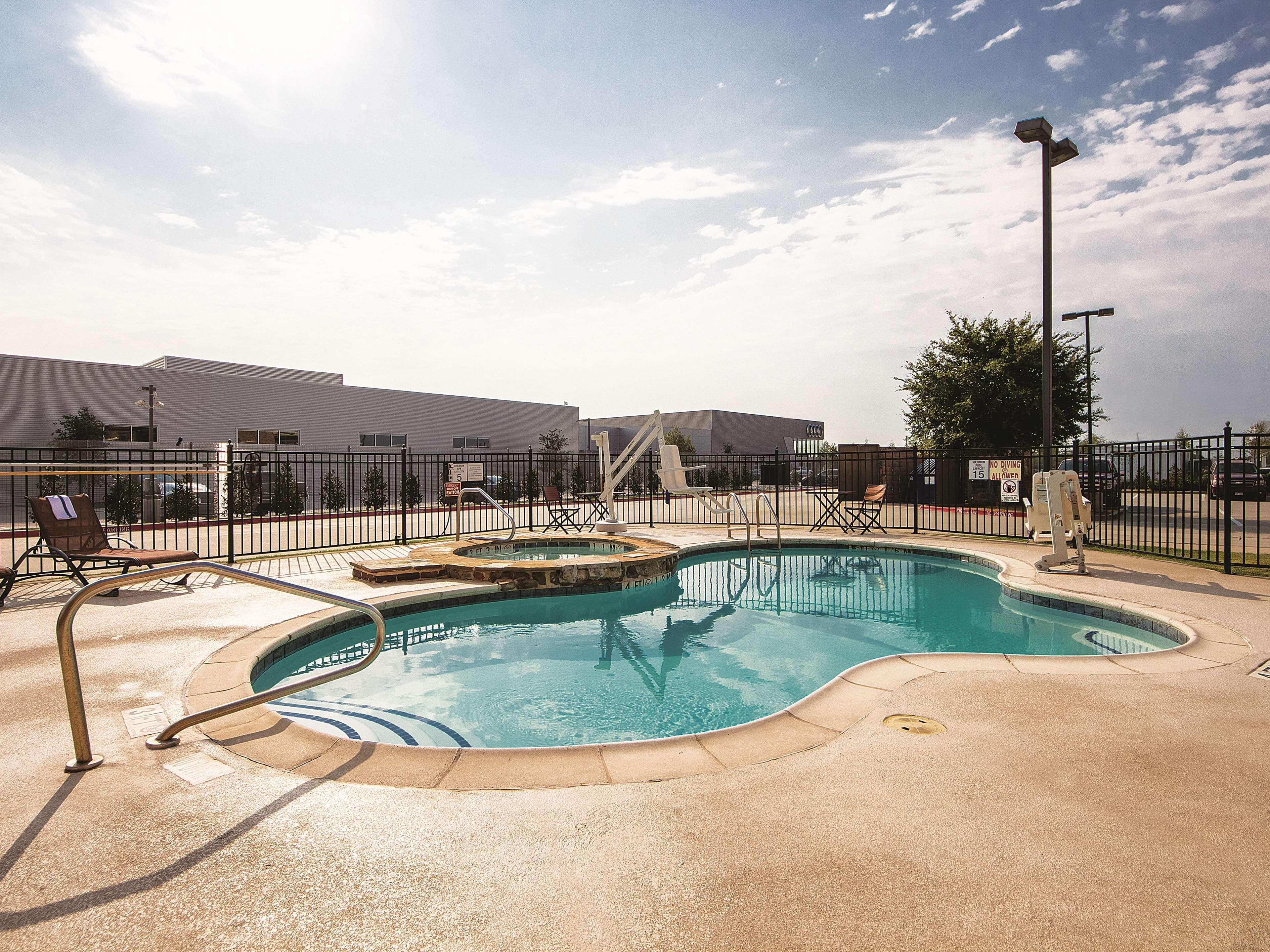 La Quinta By Wyndham Mckinney Extérieur photo